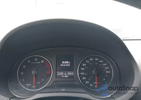 2017 Audi A3 2.0T Premium z USA, uszkodzony, nr VIN WAUGUGFFXH1043142